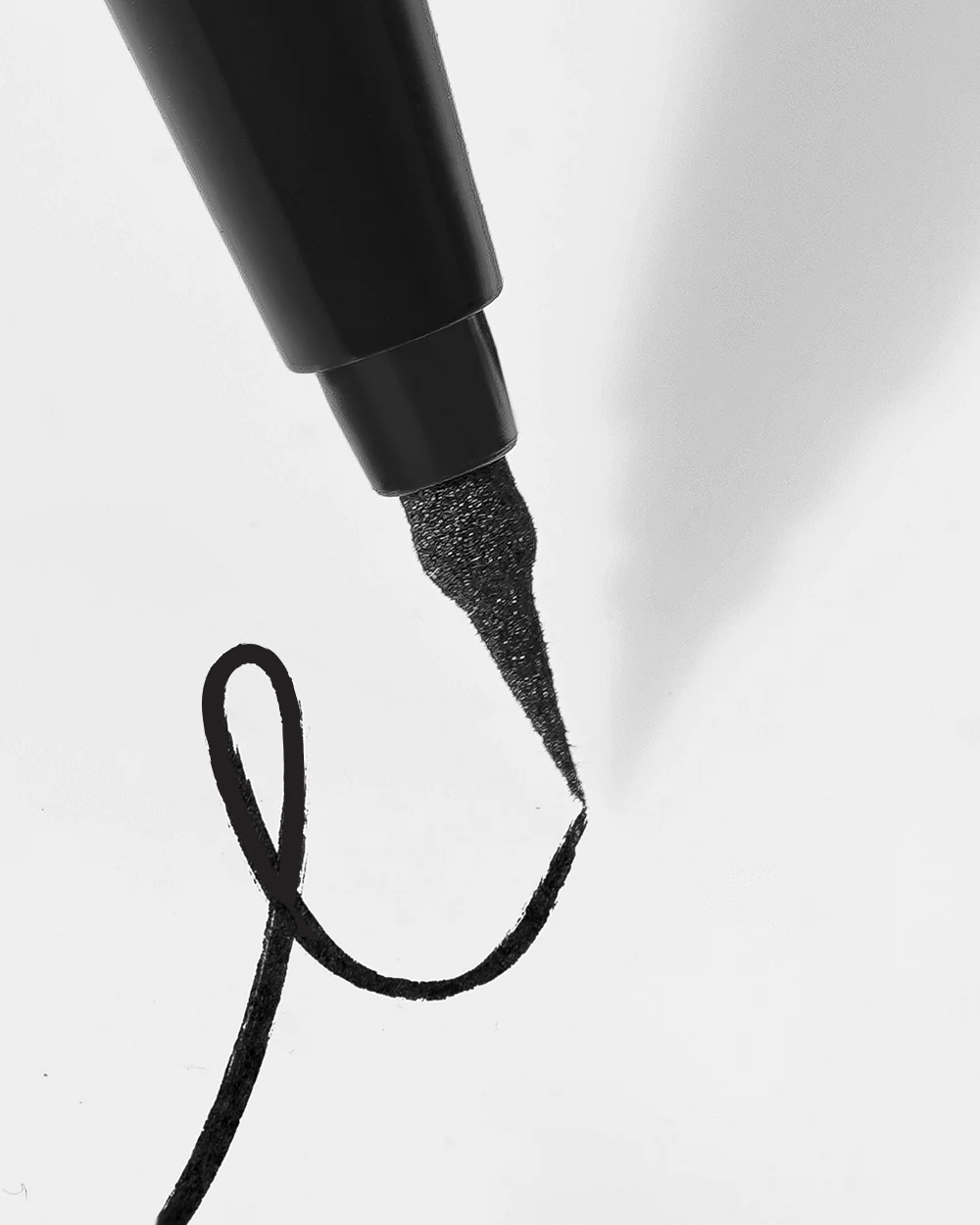 Artline Marker Eyeliner - Image 4